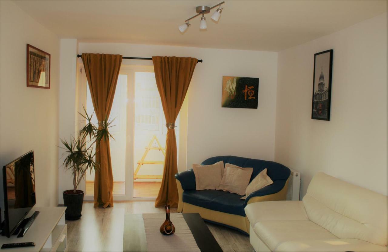 Casa Peterfi - Apartment With 3 Bedrooms And Spacious Living Room Târgu-Mureş Dış mekan fotoğraf