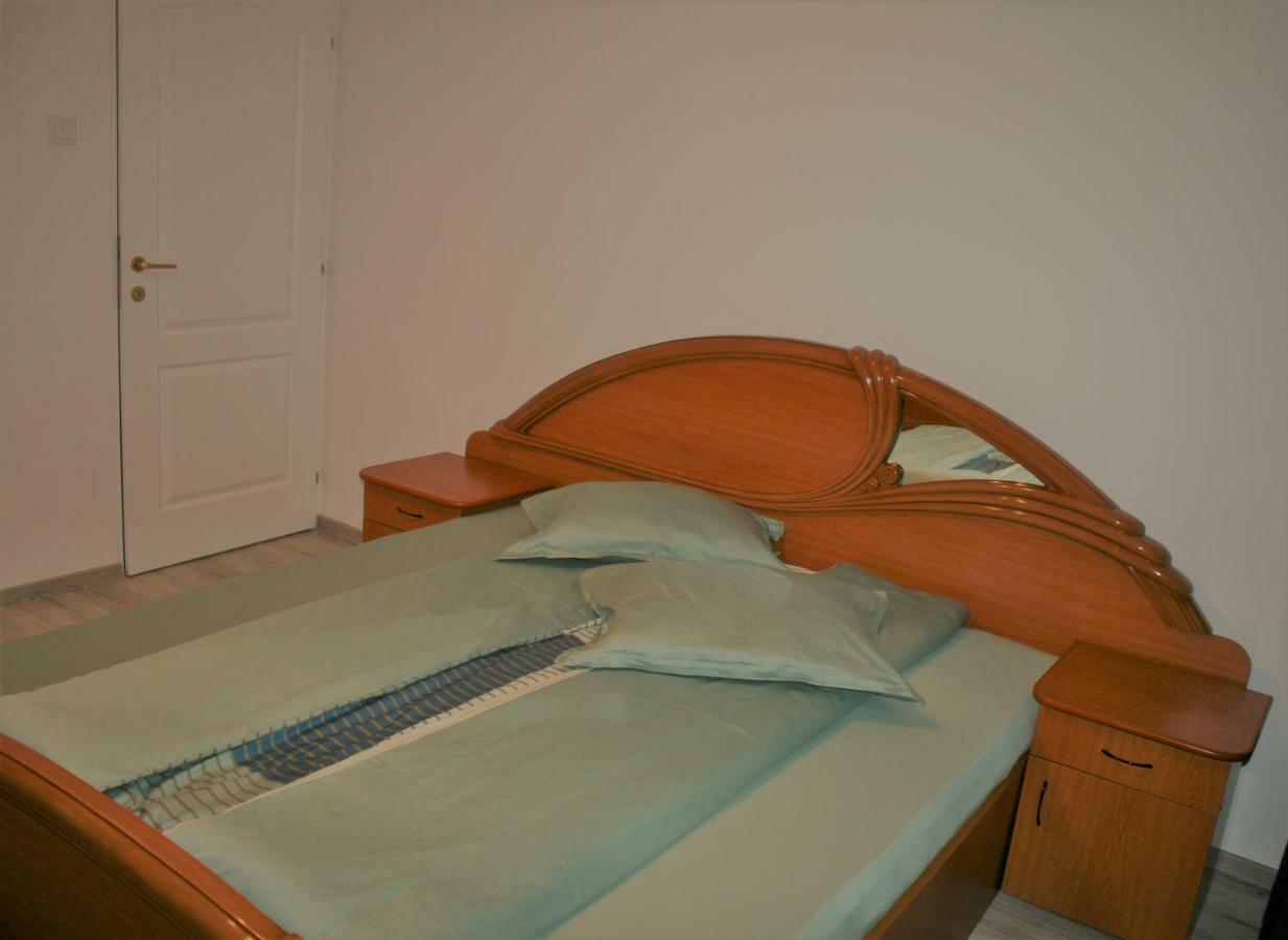 Casa Peterfi - Apartment With 3 Bedrooms And Spacious Living Room Târgu-Mureş Dış mekan fotoğraf