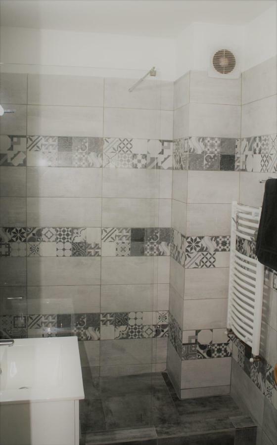 Casa Peterfi - Apartment With 3 Bedrooms And Spacious Living Room Târgu-Mureş Dış mekan fotoğraf